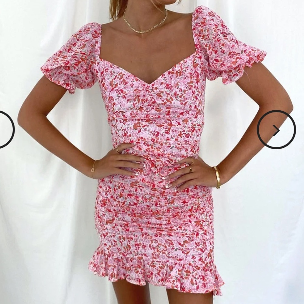 Isabelle’s Cabinet floral slow burn dress